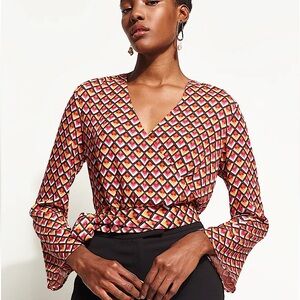 Diane Von Furstenberg DVF Orange Geometric V-Neck Wrap Top Long Sleeve Sz Large